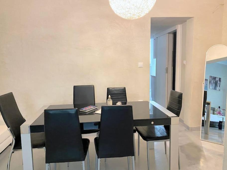 Cute Full Apt W/Backyard In Paleo Faliro Athene Buitenkant foto