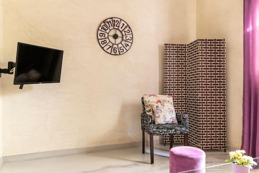 Cute Full Apt W/Backyard In Paleo Faliro Athene Buitenkant foto